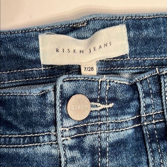 Women's Blue Ankle Jeans - Picture 4 of 5